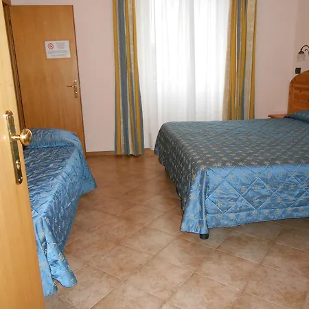 Hotel Vittoria-2